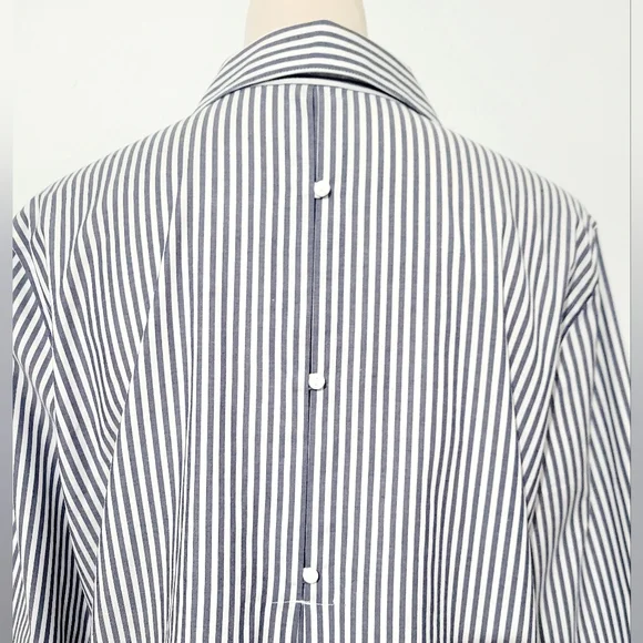 Chico’s No Iron Button Front Shirt Size 12/14 Blue/gray White Stripe 3/4 Sleeve - Picture 5 of 10